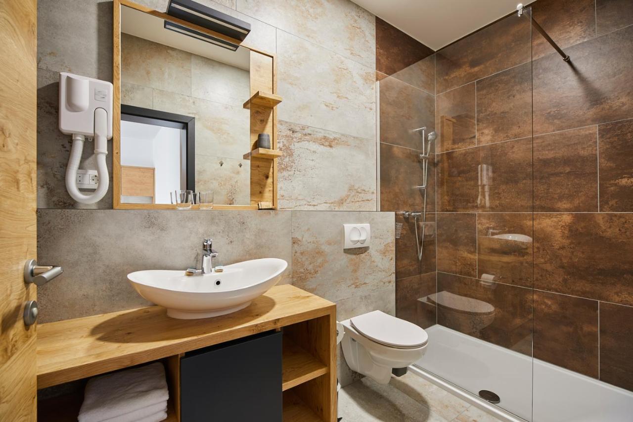 Ob Krki Apartments Kostanjevica na Krki Buitenkant foto
