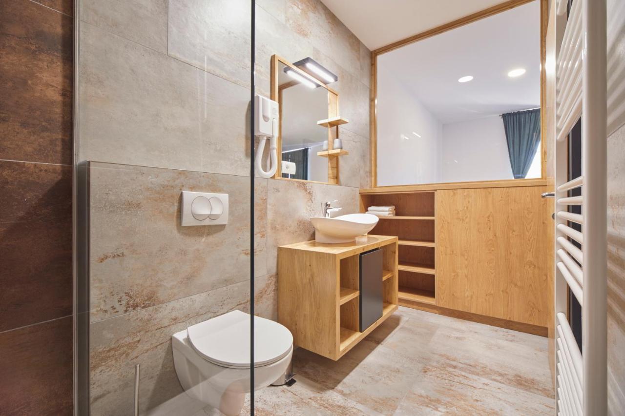 Ob Krki Apartments Kostanjevica na Krki Buitenkant foto